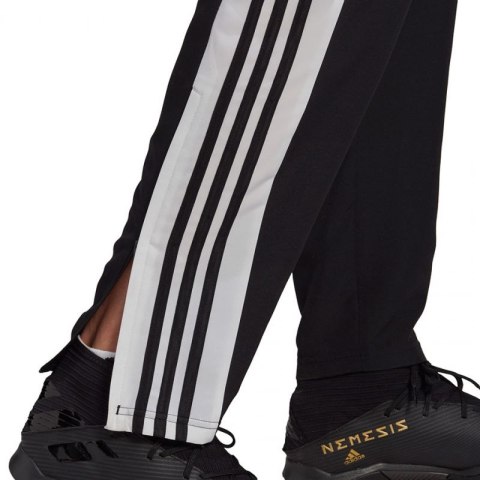 Spodnie adidas Squadra 21 Presentation Pant M GT8795 Spodnie adidas Squadra 21 Presentation Pant M GT8795