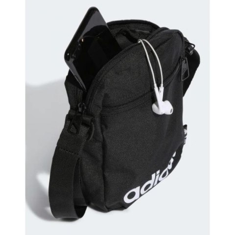 Saszetka adidas Essentials Organizer HT4738 Saszetka adidas Essentials Organizer HT4738