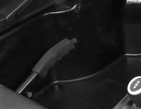Perfecta Auto dla 2 dzieci Biały + Pompowane koła + Silnik bezszczotkowy + MP3 LED + Wolny Start Perfecta Auto dla 2 dzieci Biały + Pompowane koła + Silnik bezszczotkowy + MP3 LED + Wolny Start
