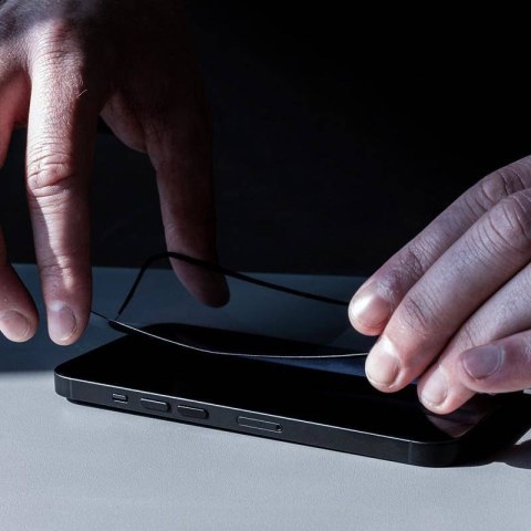 Crong 7D Nano Flexible Glass - Niepękające szkło hybrydowe 9H na cały ekran iPhone 14 Pro Crong 7D Nano Flexible Glass - Niepękające szkło hybrydowe 9H na cały ekran iPhone 14 Pro