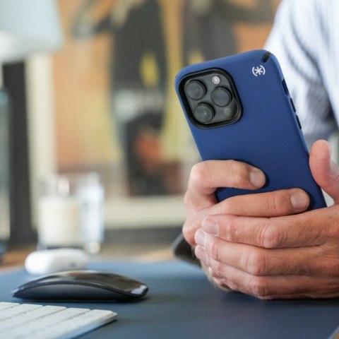 Speck Presidio2 Pro - Antybakteryjne etui iPhone 14 Plus (Coastal Blue / Black / White) Speck Presidio2 Pro - Antybakteryjne etui iPhone 14 Plus (Coastal Blue / Black / White)