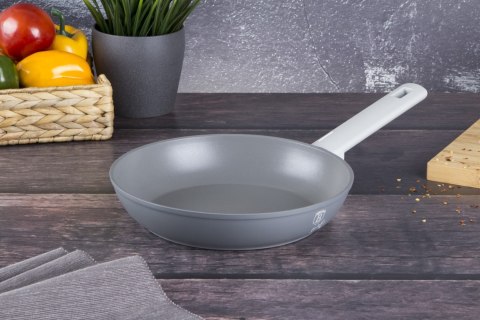 PATELNIA Z POW. TYTANOWĄ 24cm BERLINGER HAUS ASPEN BH-7063 PATELNIA Z POW. TYTANOWĄ 24cm BERLINGER HAUS ASPEN BH-7063
