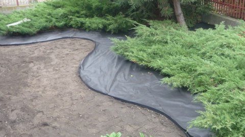 Agrowłóknina Brązowa P-50 UV 1,1m x 35mb GF Agro Agrowłóknina Brązowa P-50 UV 1,1m x 35mb GF Agro