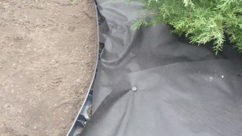 Agrowłóknina Czarna P-50 UV 3,2m x 1mb GF Agro Agrowłóknina Czarna P-50 UV 3,2m x 1mb GF Agro