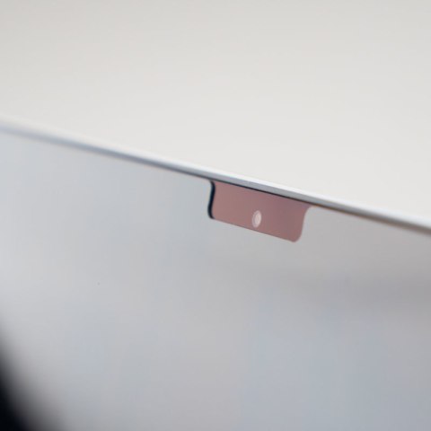 Moshi Umbra - Folia ochronna na ekran MacBook Air 13.6" M2 (2022) z filtrem prywatyzującym (czarna ramka) Moshi Umbra - Folia ochronna na ekran MacBook Air 13.6" M2 (2022) z filtrem prywatyzującym (czarna ramka)