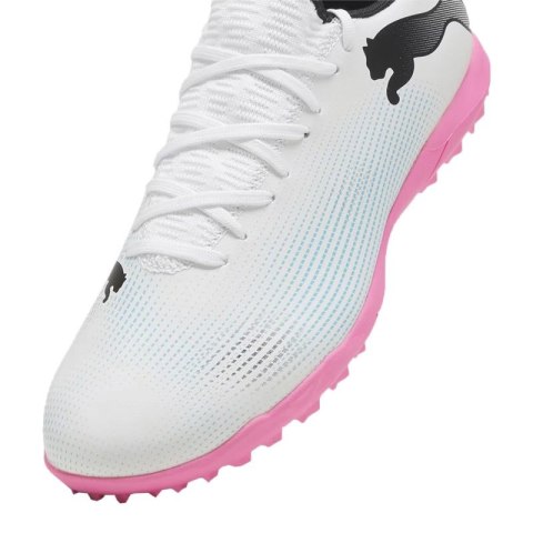 Buty piłkarskie Puma Future 7 Play TT M 107726 01 Buty piłkarskie Puma Future 7 Play TT M 107726 01