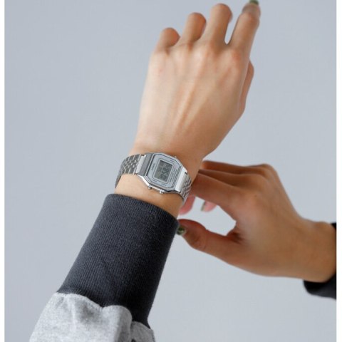 ZEGAREK DAMSKI CASIO LA-680WA-7 (zd631b) + BOX ZEGAREK DAMSKI CASIO LA-680WA-7 (zd631b) + BOX