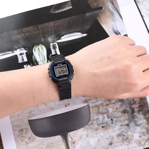 ZEGAREK DZIECIĘCY CASIO LA-20WH-1C + BOX ZEGAREK DZIECIĘCY CASIO LA-20WH-1C + BOX