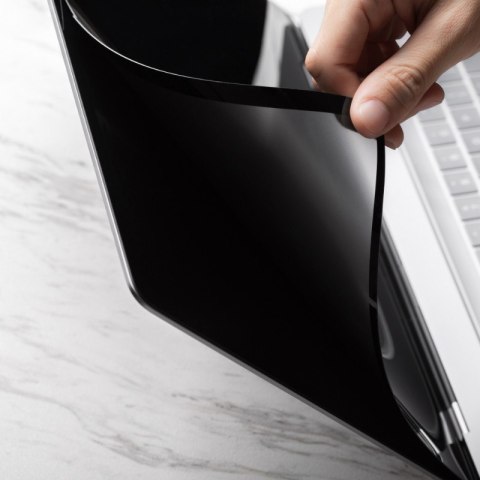 Moshi Umbra - Folia ochronna na ekran MacBook Pro 14" (M3/M2/M1/2023-2021) z filtrem prywatyzującym (czarna ramka) Moshi Umbra - Folia ochronna na ekran MacBook Pro 14" (M3/M2/M1/2023-2021) z filtrem prywatyzującym (czarna ramka)