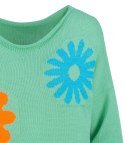 Sweter damski w kolorowe kwiaty z dlłuższym tyłem LILANA (Zielony || Wielokolorowy)