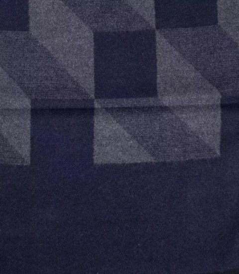 Szal męski szalik z frędzelkami we wzory Elegancki (Granatowy) Szal męski szalik z frędzelkami we wzory Elegancki (Granatowy)
