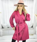 Elegancka sukienka o kroju marynarki Pasek w talii Złote guziki ARIEL (Różowy) 38