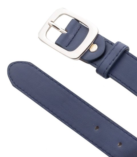 Gładki damski pasek z eko skóry ze srebrną sprzączką Elegancki 115x3 cm (Granatowy) Gładki damski pasek z eko skóry ze srebrną sprzączką Elegancki 115x3 cm (Granatowy)