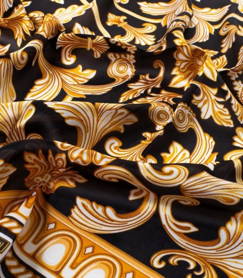 Chustka delikatna elegancka apaszka ozdobiona przepięknym wzorem (Wielokolorowy) Chustka delikatna elegancka apaszka ozdobiona przepięknym wzorem (Wielokolorowy)