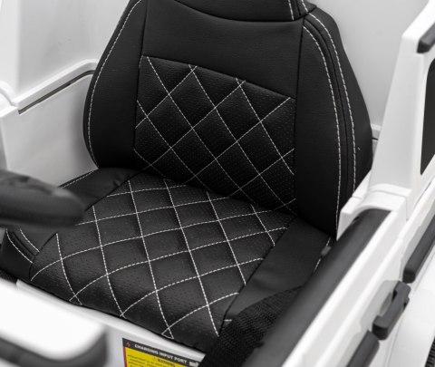 Mercedes AMG G63 dla dzieci Biały + Pilot Mercedes AMG G63 dla dzieci Biały + Pilot
