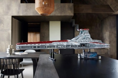 LEGO Star Wars 75367 Gwiezdny Niszczyciel typu Venator LEGO Star Wars 75367 Gwiezdny Niszczyciel typu Venator