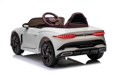 Autko Bentley Bacalar na akumulator dla dzieci Biały + Pilot + EVA + Wolny Start + Audio LED Autko Bentley Bacalar na akumulator dla dzieci Biały + Pilot + EVA + Wolny Start + Audio LED