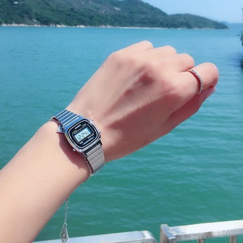 ZEGAREK DAMSKI CASIO LA670WA-1D (zd597c) + BOX ZEGAREK DAMSKI CASIO LA670WA-1D (zd597c) + BOX