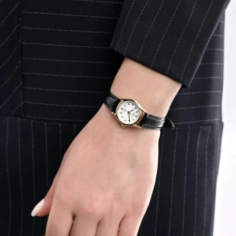 ZEGAREK DAMSKI CASIO LTP-1094Q 7B1 (zd567n) + BOX ZEGAREK DAMSKI CASIO LTP-1094Q 7B1 (zd567n) + BOX