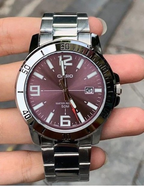 ZEGAREK MĘSKI CASIO MTP-VD01D-6B + BOX ZEGAREK MĘSKI CASIO MTP-VD01D-6B + BOX