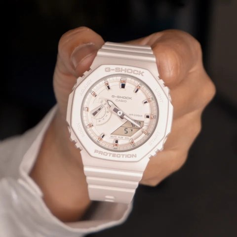 Zegarek Casio G-Shock GMA-S2100-4AER Zegarek Casio G-Shock GMA-S2100-4AER