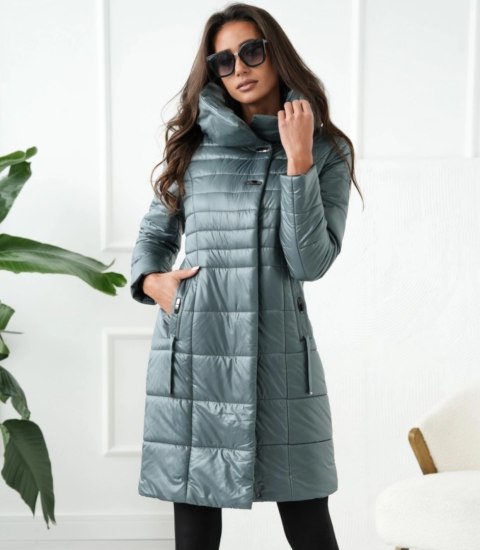 Długi elegancki pikowany płaszcz damski ocieplany AMELIA (Zielony) 38 Długi elegancki pikowany płaszcz damski ocieplany AMELIA (Zielony) 38