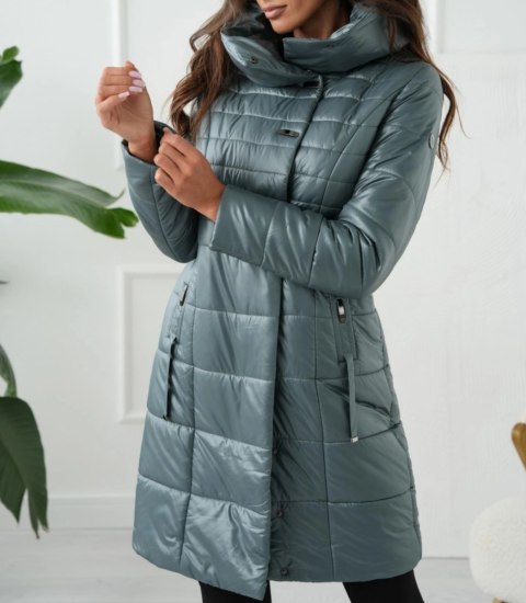 Długi elegancki pikowany płaszcz damski ocieplany AMELIA (Zielony) 38 Długi elegancki pikowany płaszcz damski ocieplany AMELIA (Zielony) 38