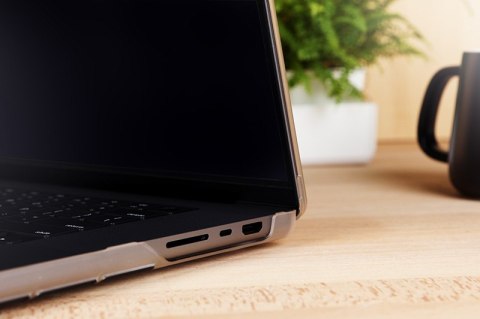 Moshi iGlaze Hardshell Case - Obudowa MacBook Pro 16" (M4/M3/M2/M1/2024-2021) (Stealth Clear) Moshi iGlaze Hardshell Case - Obudowa MacBook Pro 16" (M4/M3/M2/M1/2024-2021) (Stealth Clear)