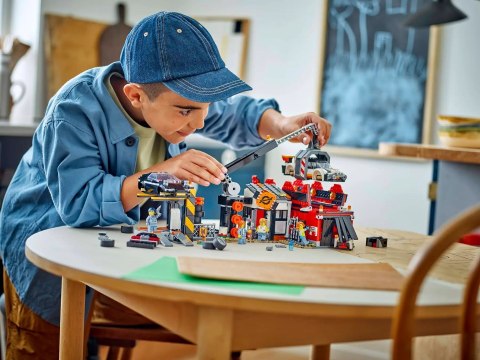 LEGO CITY 60472 Złomowisko z samochodami LEGO CITY 60472 Złomowisko z samochodami