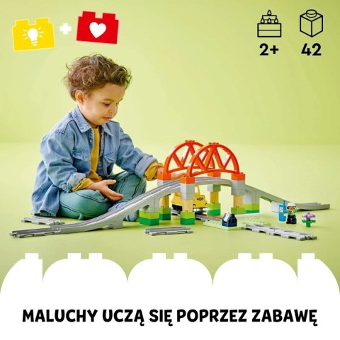 LEGO DUPLO TOWN 10426 Most i tory kolejowe - zestaw rozszerzający LEGO DUPLO TOWN 10426 Most i tory kolejowe - zestaw rozszerzający