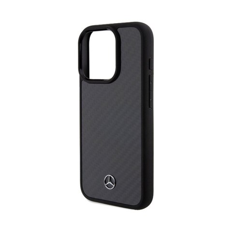 Mercedes Carbon Fiber Dynamic - Etui iPhone 15 Pro (czarny) Mercedes Carbon Fiber Dynamic - Etui iPhone 15 Pro (czarny)