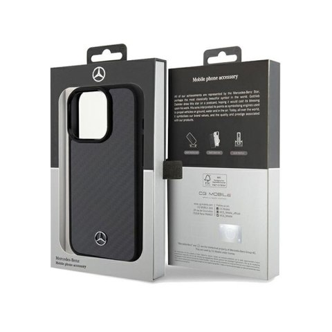 Mercedes Carbon Fiber Dynamic - Etui iPhone 15 Pro (czarny) Mercedes Carbon Fiber Dynamic - Etui iPhone 15 Pro (czarny)