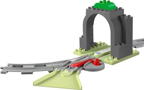 LEGO DUPLO TOWN 10425 Tunel i tory kolejowe - zestaw rozszerzający LEGO DUPLO TOWN 10425 Tunel i tory kolejowe - zestaw rozszerzający
