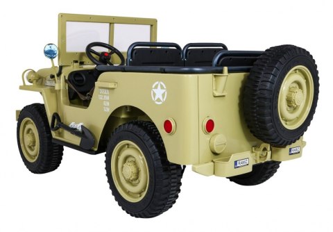 Autko Wojskowe Retro dla 3 dzieci Matcha + Napęd 4x4 + Schowki + EVA + Wolny Start + MP3 LED Autko Wojskowe Retro dla 3 dzieci Matcha + Napęd 4x4 + Schowki + EVA + Wolny Start + MP3 LED