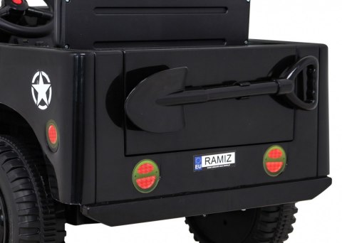 Autko Wojskowe Retro dla dzieci Czarny + Napęd 4x4 + Pilot + 2 Bagażniki + Wolny Start + MP3 LED Autko Wojskowe Retro dla dzieci Czarny + Napęd 4x4 + Pilot + 2 Bagażniki + Wolny Start + MP3 LED
