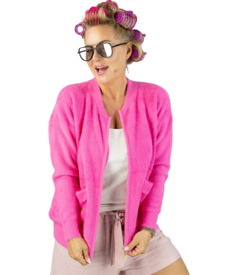 Krótki kardigan sweter rozpinany z puszystej dzianiny "COCO CHIC" (Różowy) S/M Krótki kardigan sweter rozpinany z puszystej dzianiny "COCO CHIC" (Różowy) S/M