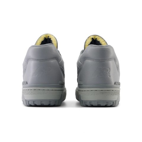 Buty New Balance U BB550MCB