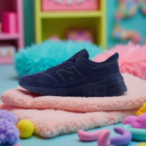 Sneakersy męskie New Balance 997 buty sportowe zamszowe lifestylowe granatowe (U997RMH)