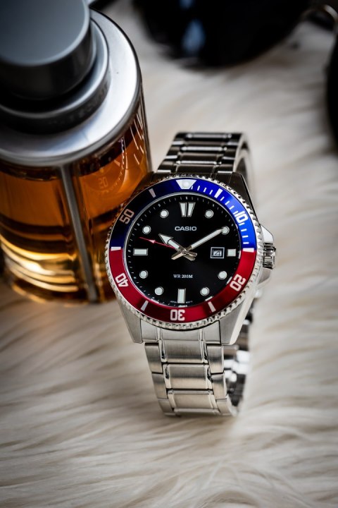 Zegarek Męski Casio MDV-107D-1A3 + BOX Zegarek Męski Casio MDV-107D-1A3 + BOX
