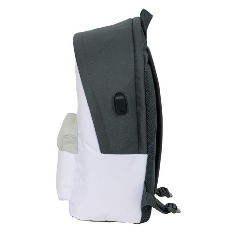 Plecak sportowy Real Madryt z USB i z miejscem na laptopa double backpack 612554820 Plecak sportowy Real Madryt z USB i z miejscem na laptopa double backpack 612554820