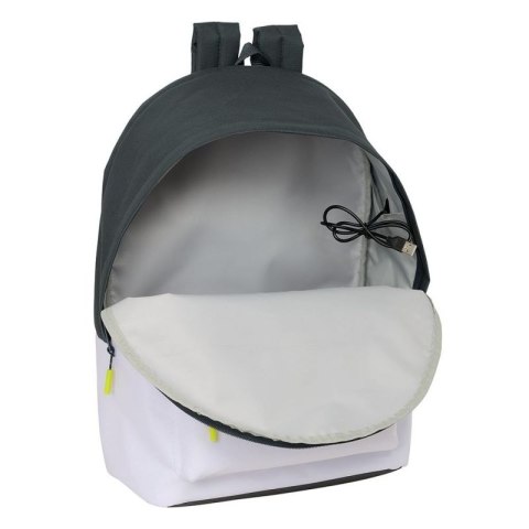 Plecak sportowy Real Madryt z USB i z miejscem na laptopa double backpack 612554820 Plecak sportowy Real Madryt z USB i z miejscem na laptopa double backpack 612554820
