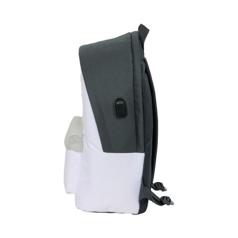 Plecak sportowy Real Madryt z USB i z miejscem na laptopa double backpack 612554820 Plecak sportowy Real Madryt z USB i z miejscem na laptopa double backpack 612554820