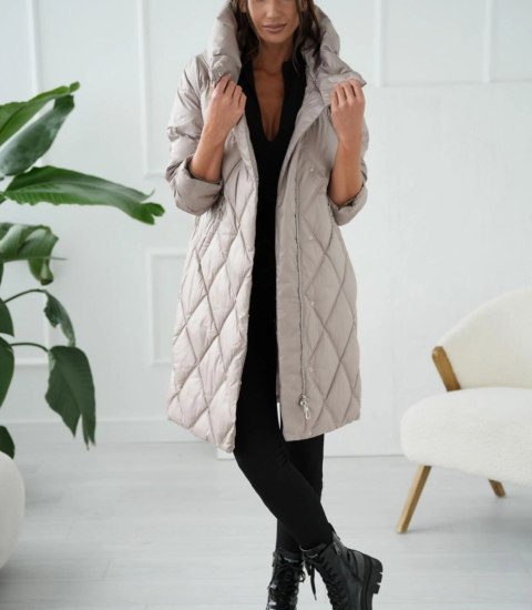 Ciepły płaszcz zimowy damski Pikowany Ocieplany MELANIA (Beżowy)