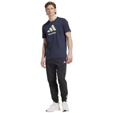 Koszulka adidas Real Madryt 24/25 Seasonal Graphic Tee M JX1130 Koszulka adidas Real Madryt 24/25 Seasonal Graphic Tee M JX1130
