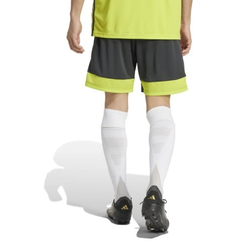 Spodenki adidas Tiro Essentials M JV7970 Spodenki adidas Tiro Essentials M JV7970