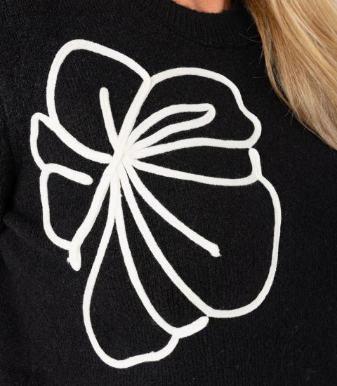 Klasyczny sweter damski z aplikacją kwiat 3D CLASSIC BLOOM (Czarny) Klasyczny sweter damski z aplikacją kwiat 3D CLASSIC BLOOM (Czarny)