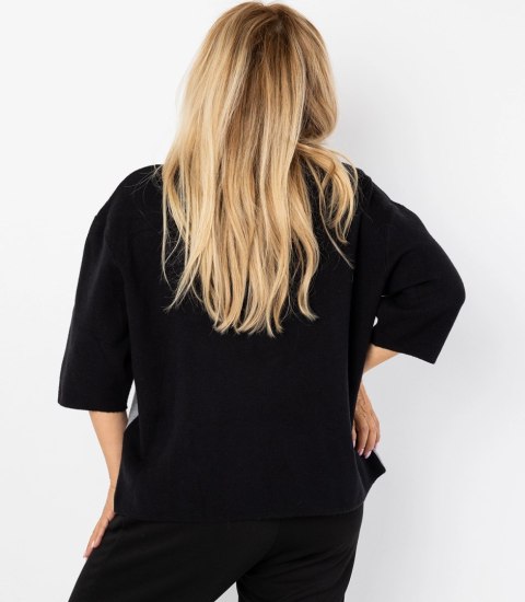 Elegancki sweter z półgolfem i geometrycznym wzorem DOT ART (Czarny || Wielokolorowy) Elegancki sweter z półgolfem i geometrycznym wzorem DOT ART (Czarny || Wielokolorowy)
